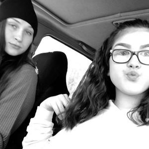 Meet your Posher, Macey